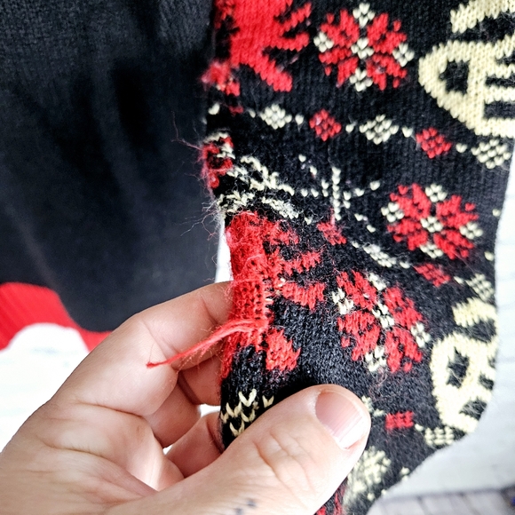 HARRY POTTER | sequin Christmas holiday knit sweater - Picture 5 of 9